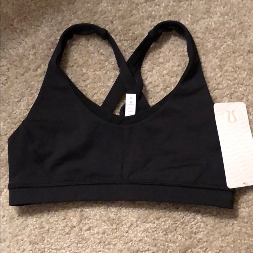 👑NWT LULULEMON ‘Stash N’ Run’ BRA👑